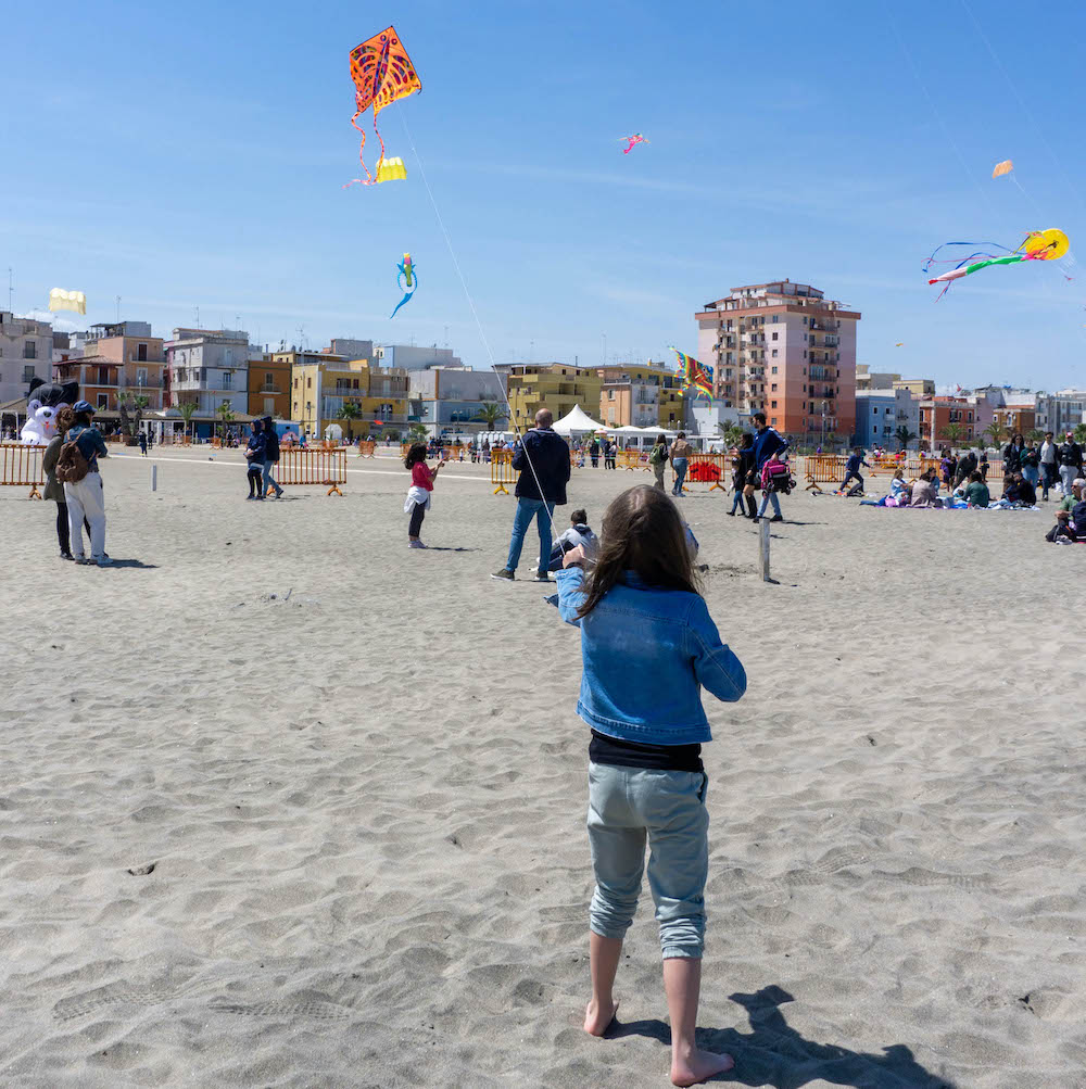 Festival internazionale dell’Aquilone: evento a misura di bambino dal 24 aprile al 4 maggio 2025 a Margherita di Savoia