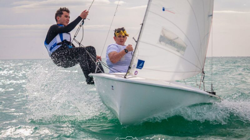 Terminata la quarta edizionedi  CarneVèle in Love, ovvero la Veleggiata colorata del Carnevale di Manfredonia