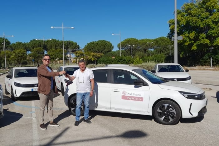 L’ASL Foggia investe nella mobilità sostenibile: consegnate le prime nove auto full electric