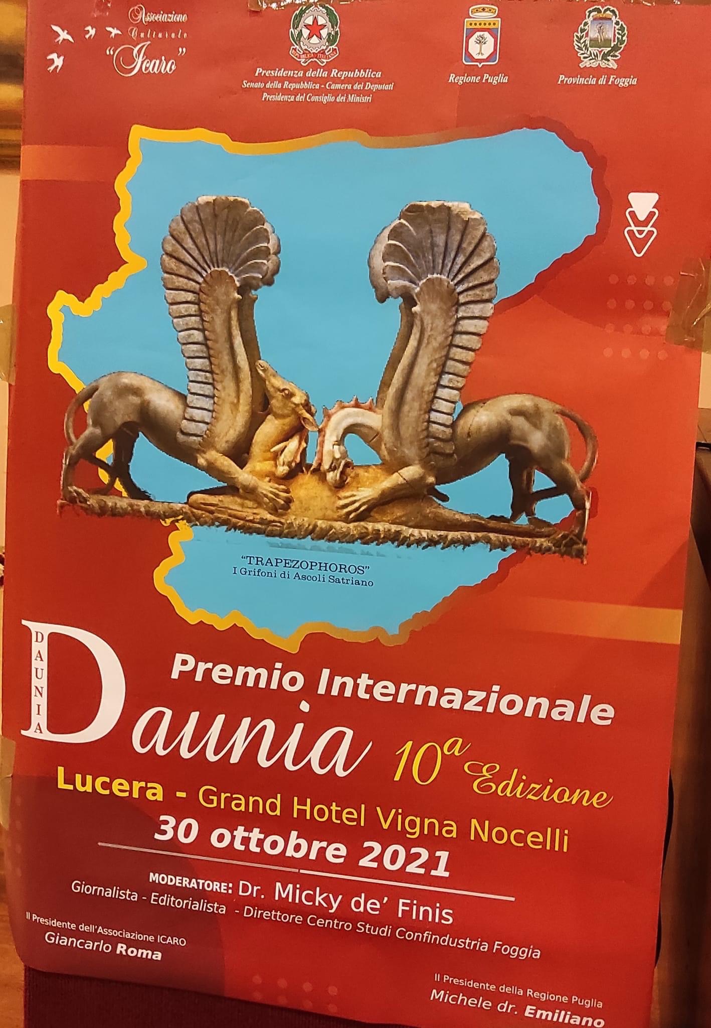 Premio Internazionale Daunia 2021: il Prof. Luigi Barrea tra i premiati dal presidente Emiliano