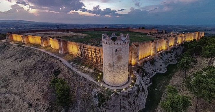 Antonio Tutolo: centomila euro dalla Regione Puglia per gli scavi archeologici al Castello Svevo di Lucera