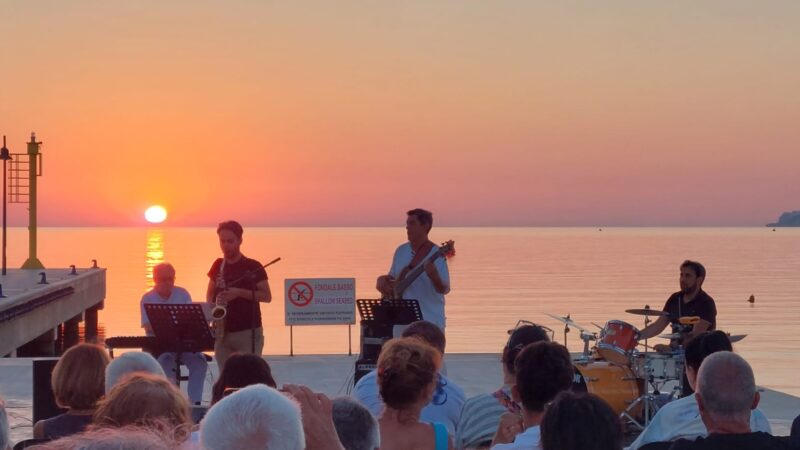 Suoni dall’Aurora II all’alba di San Lorenzo : stelle del jazz al Porto Turistico di Rodi Garganico il 10 agosto 2024