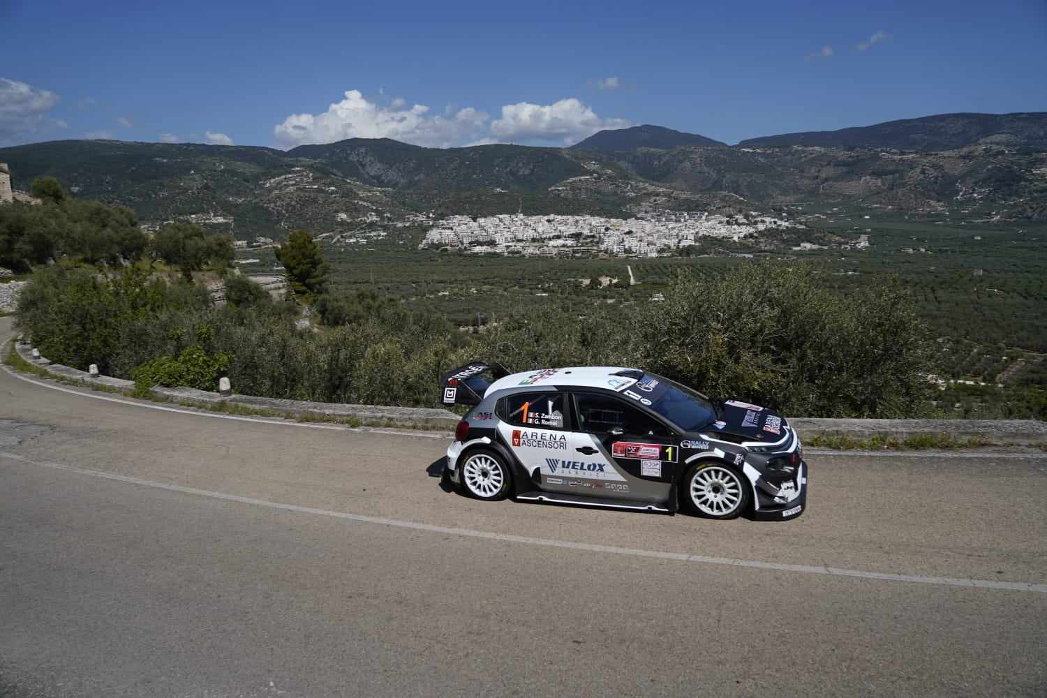 ZAMBON, BERGER, BERGANTINO, RIZZELLO E IL RECORD DI ISCRITTI: CINQUANTASETTE EQUIPAGGI PRONTI AL VIA DEL 4° RALLY COSTA DEL GARGANO