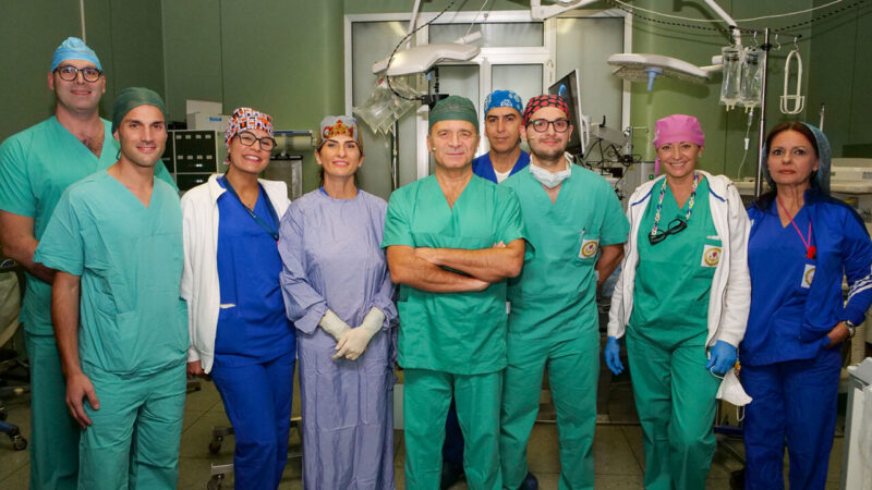 Urolift: eseguito in diretta con il congresso SIU il trattamento mini invasivo dell’ipertrofia prostatica benigna con dispositivo intrauretrale eseguito dal Direttore dell’Urologia dell’IRCCS Casa Sollievo della Sofferenza di San Giovanni Rotondo dott Pasquale Annese