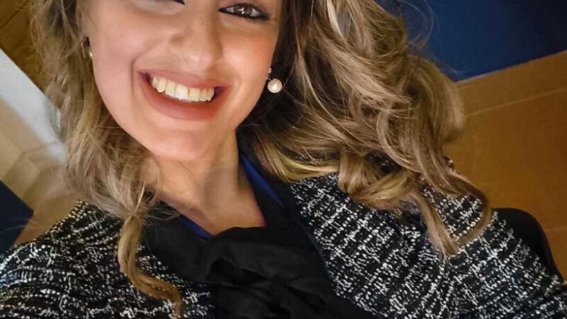 La raccolta di poesie dell’autrice sanseverese Carolina Catalano La vera natura umana è stata pubblicata e da qualche giorno è acquistabile su Amazon