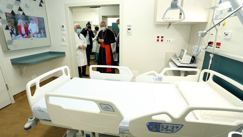 Il cardinale Parolin a Casa Sollievo: Esprimo l’impegno della Santa Sede ad appoggiare questo Ospedale in tutte le maniere possibili