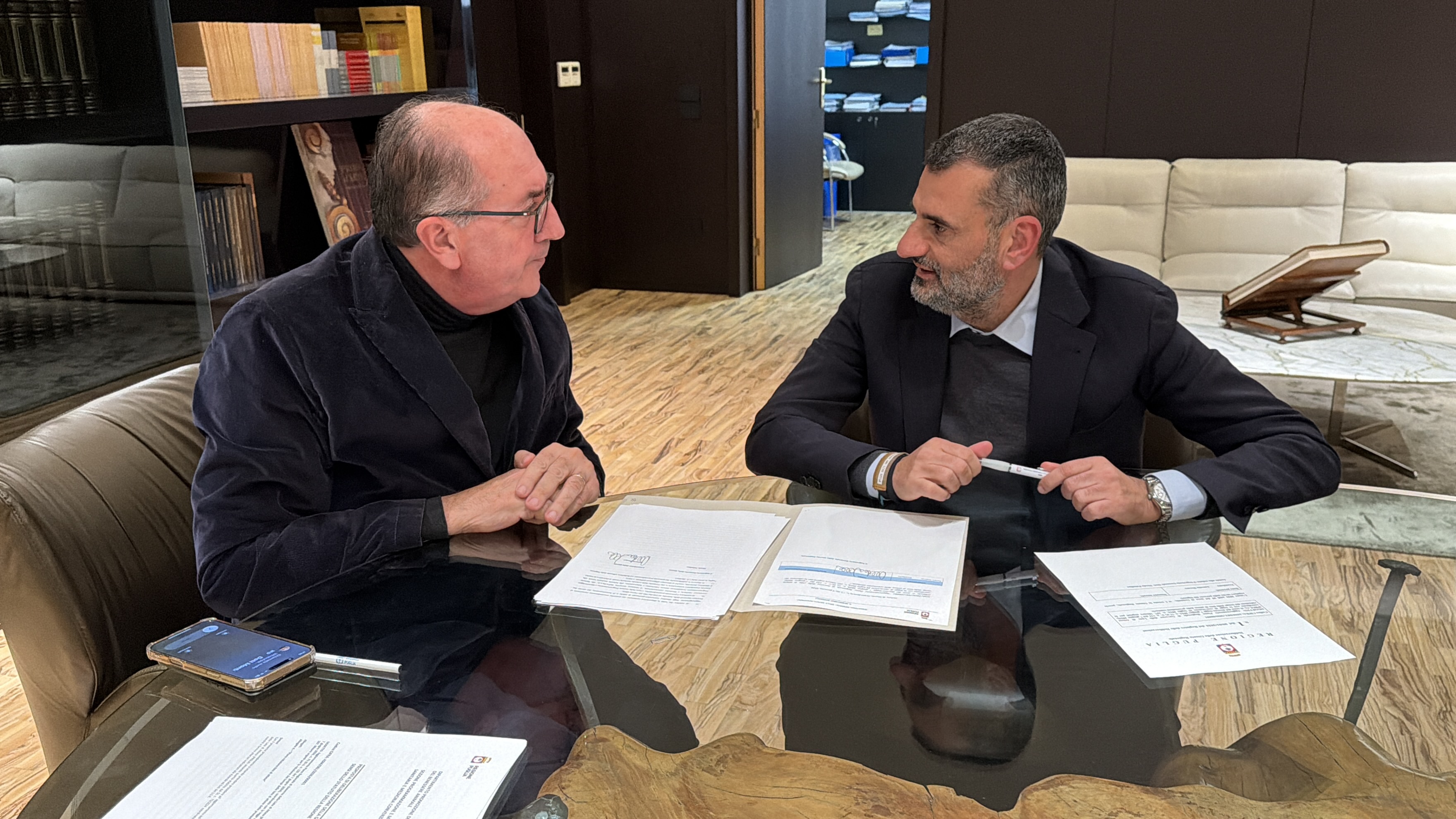 DECARO FIRMA PROVVEDIMENTO: LISTE D’ATTESA SI ABBATTONO CON LA COLLABORAZIONE DI TUTTI