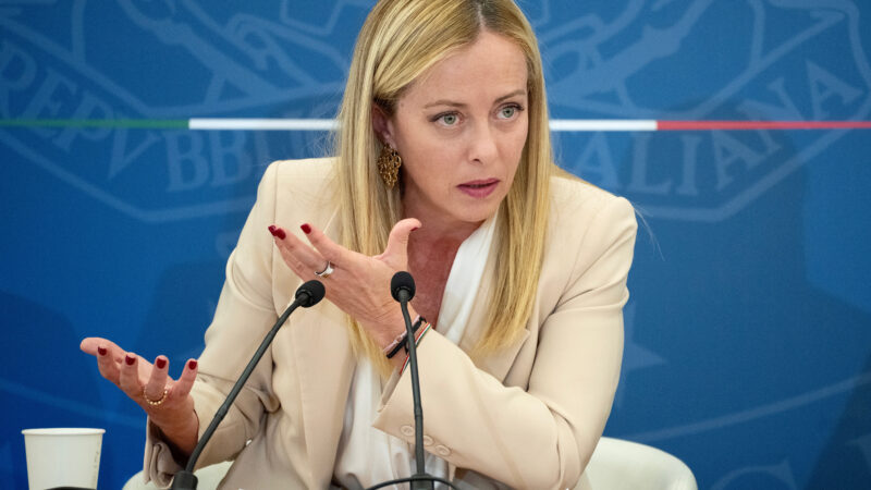 Giorgia Meloni offesa durante il concerto del 1 maggio 2024 a Foggia: insorgono il gruppo consiliare regionale di Fratelli d’Italia e l’on Giandiego Gatta (Forza Italia PPE)