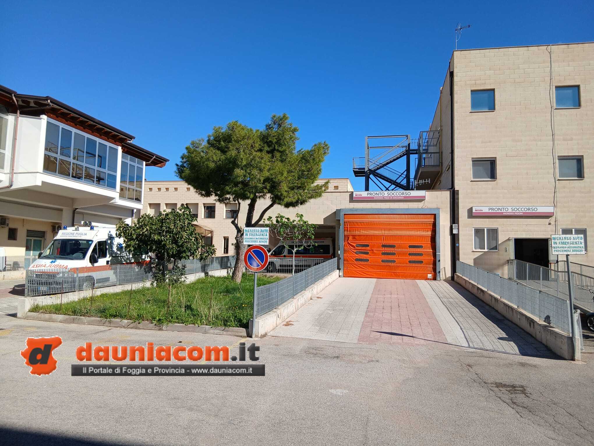 Paziente bloccato con infarto al Pronto Soccorso di Manfredonia: il vero tema è la carenza nell’organizzazione dei turni medici del 118. Solidarietà del Comitato Salute Alto Tavoliere Puglia al nosocomio sipontino per gli attacchi ingiustificati