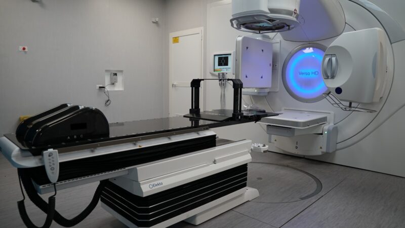 Inaugurato al Policlinico Riuniti di Foggia il nuovo acceleratore lineare della struttura di Radioterapia