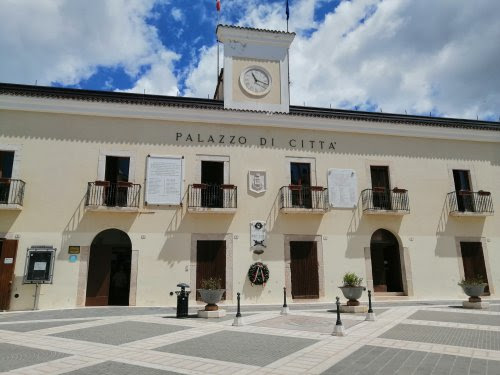 Associazione Commercianti di San Giovanni Rotondo TARI 2025: un Tradimento nei Confronti degli Imprenditori Locali