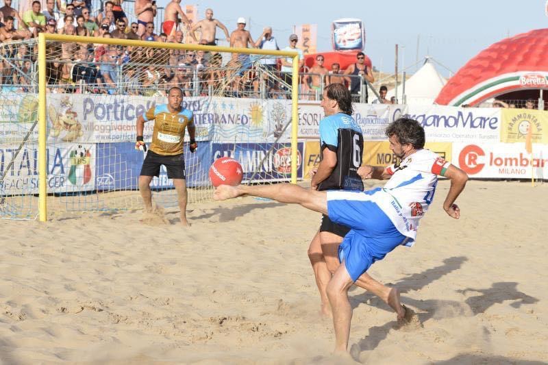 Raffaele Piemontese a Vieste per tappa Italia Beach Soccer 